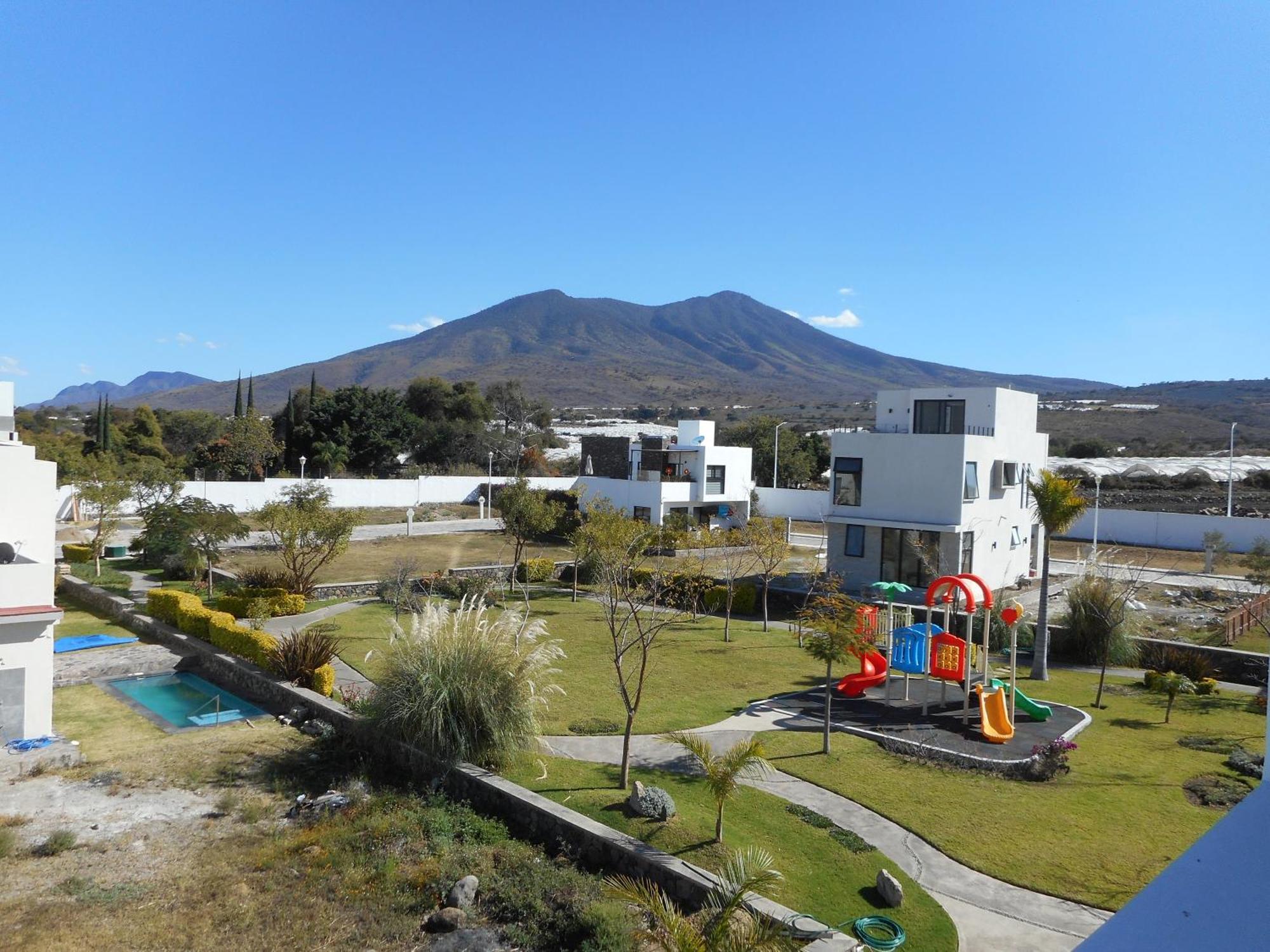 Hermosa Casa En Orilla Del Lago -Zona De Villedos- San Cristobal Zapotitlan Εξωτερικό φωτογραφία